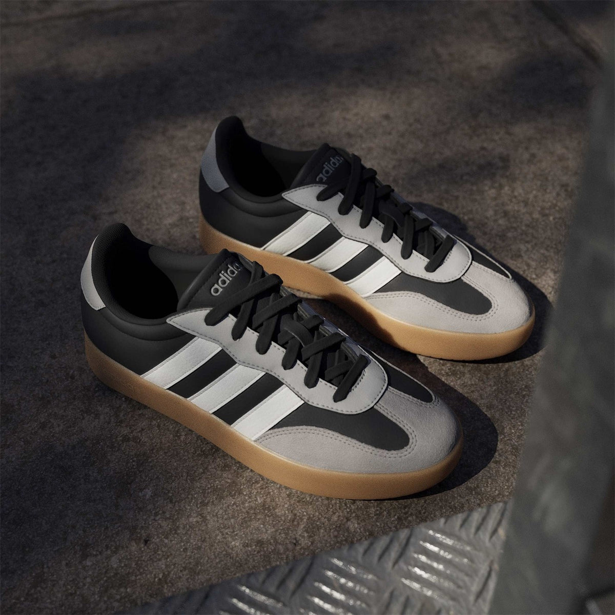 adidas Barreda Low-Top Trainers – zdjęcie 12