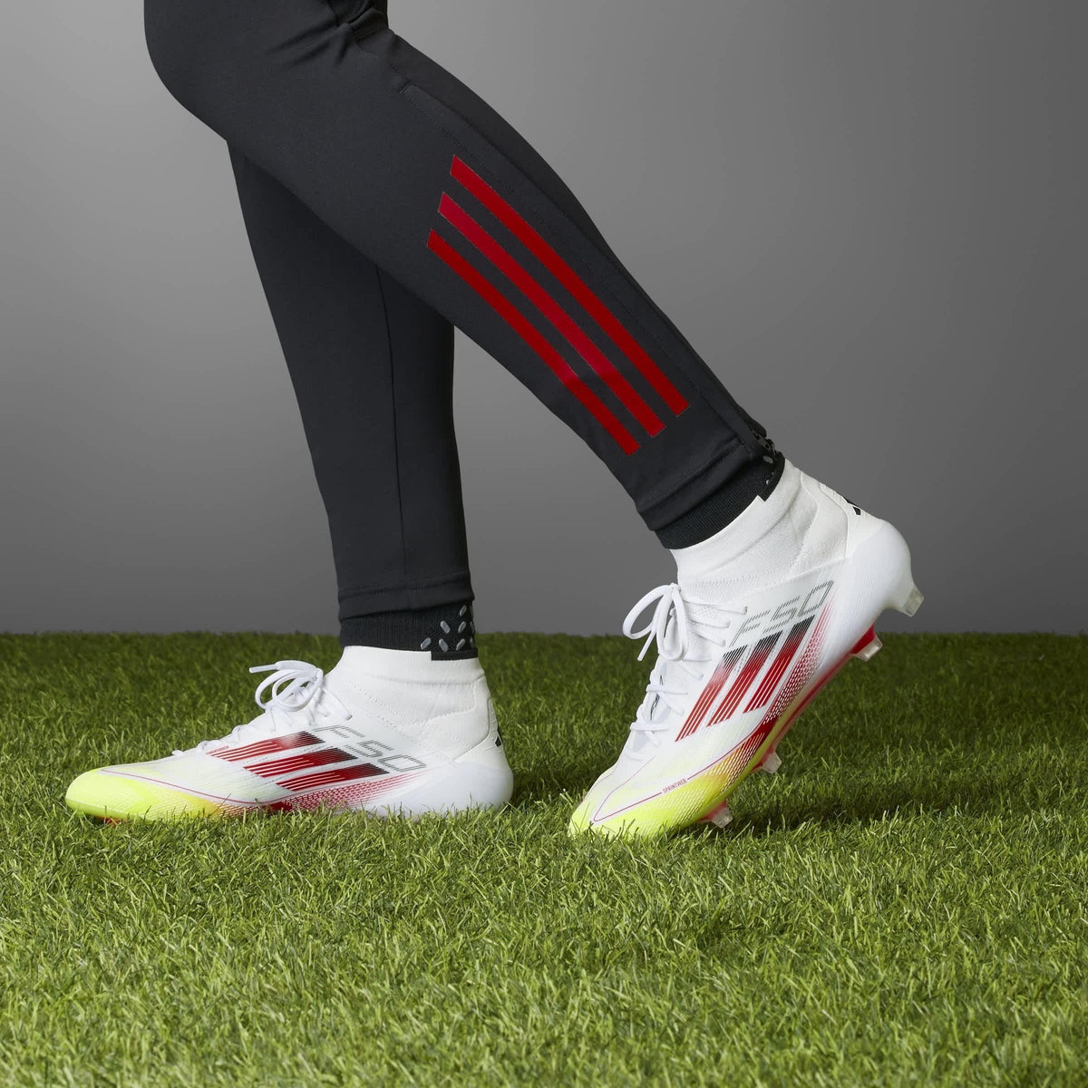 adidas F50 Elite Mid-Cut Firm Ground Football Boots – zdjęcie 3