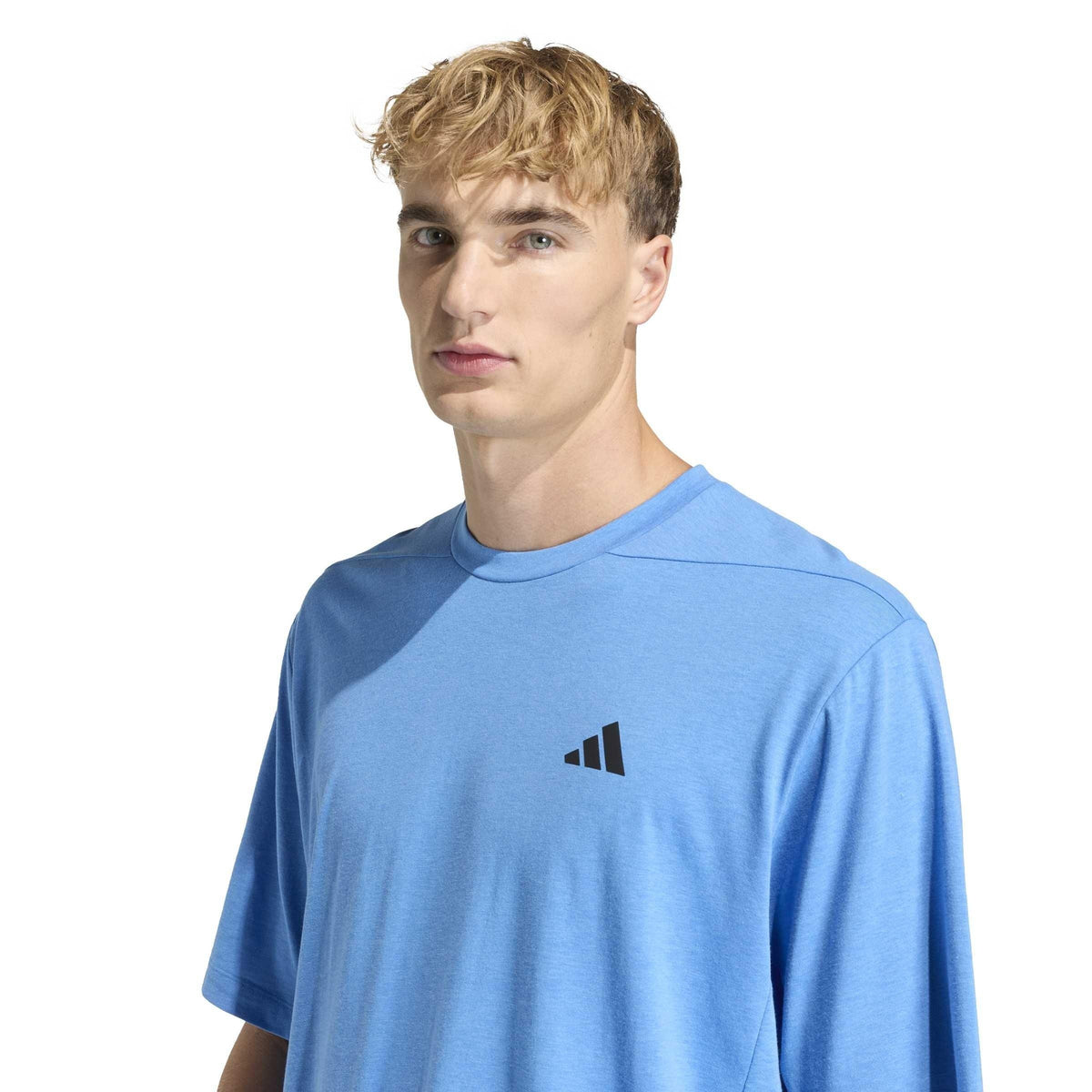 adidas Graphic Short-Sleeve Crew-Neck Oversized Fit T-Shirt – zdjęcie 4