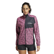 adidas Terrex Trail Water-Resistant Long Sleeve Performance Running Jacket – kurtka damska, kolor różowy, czarny – zdjęcie 2