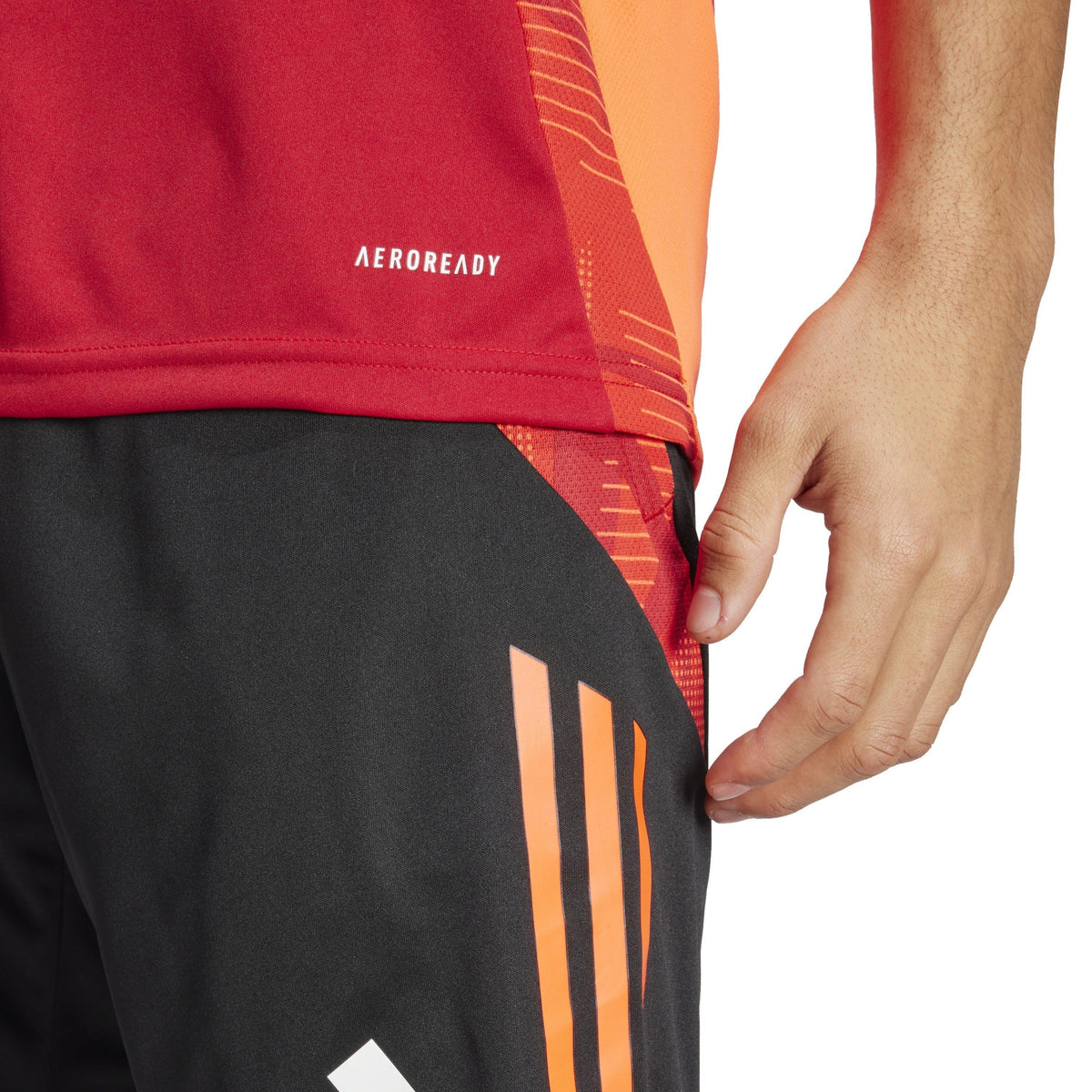 adidas Tiro 25 Competition Training T-Shirt – koszulka treningowa damska, kolor czerwony – zdjęcie 5