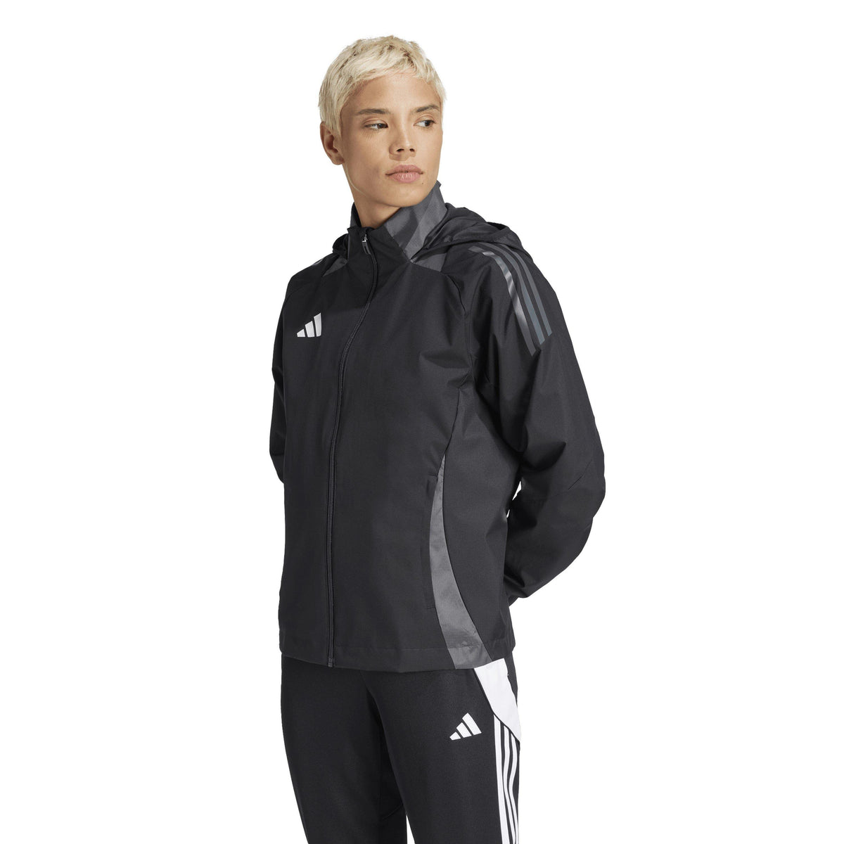adidas Tiro24 Rain Anorak – kurtka damska, kolor czarny, szary – zdjęcie 3