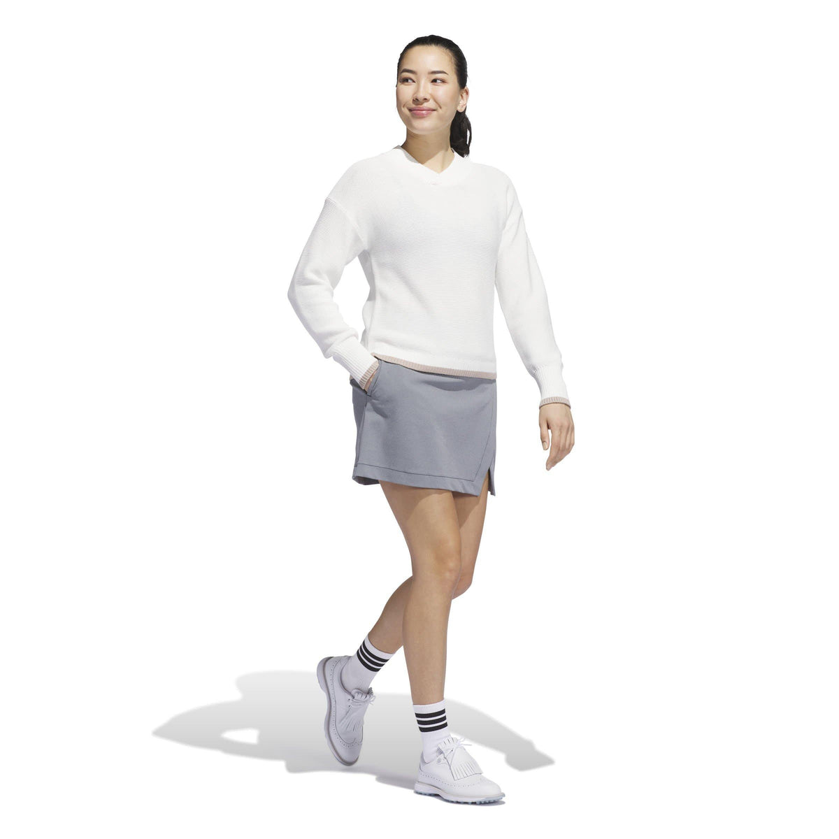 adidas Ultra Classic Skorts – szorty damskie, kolor beżowy – zdjęcie 4