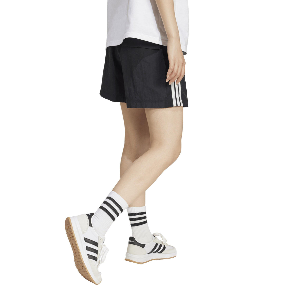 adidas Woven Tracksuit Shorts – szorty damskie, kolor czarny, biały – zdjęcie 3