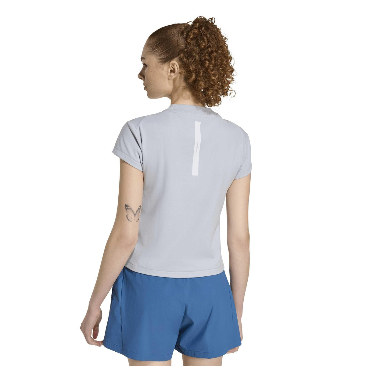 adidas Z.N.E. T-Shirt – t-shirt damski, kolor srebrny – zdjęcie 3
